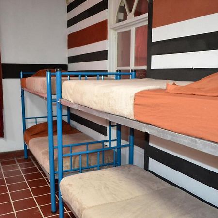 4 Grados Hostal Bed and Breakfast Guatemala Exterior foto
