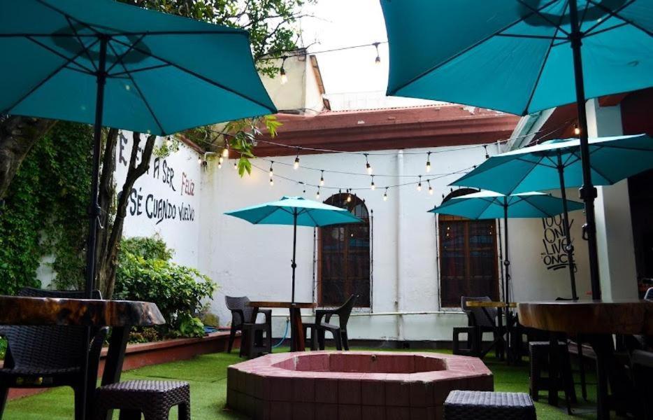 4 Grados Hostal Bed and Breakfast Guatemala Exterior foto