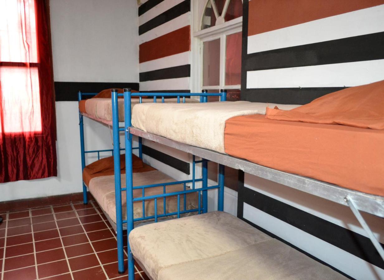 4 Grados Hostal Bed and Breakfast Guatemala Exterior foto