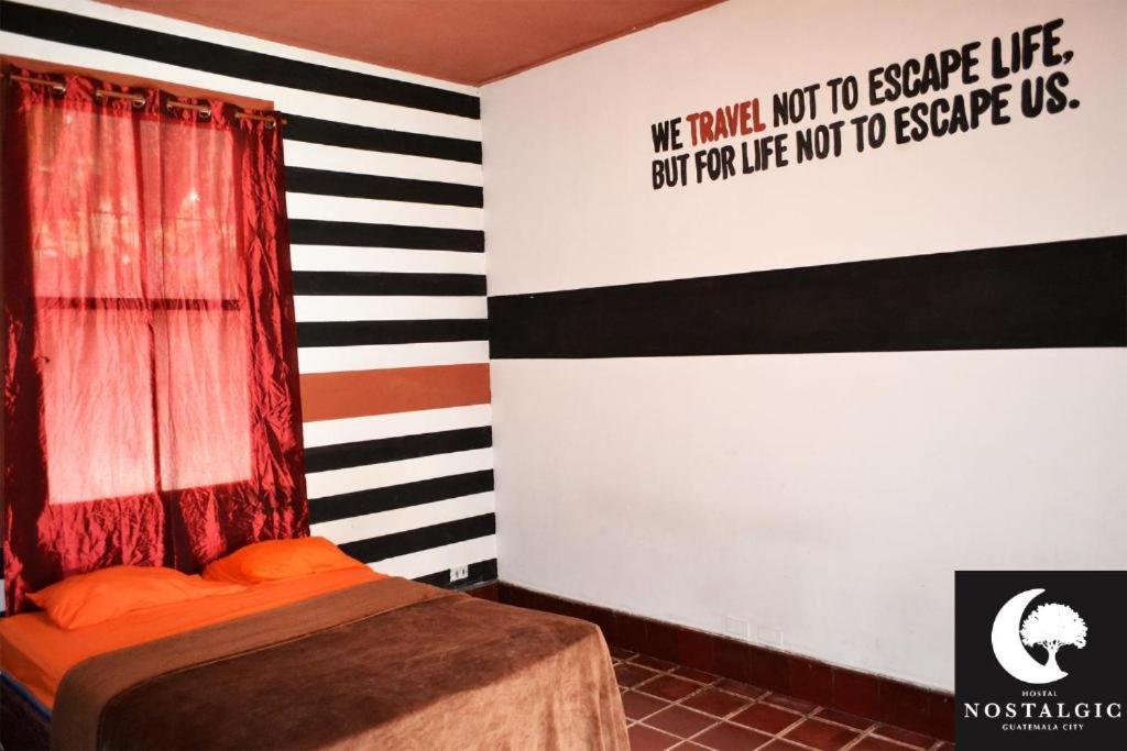 4 Grados Hostal Bed and Breakfast Guatemala Exterior foto